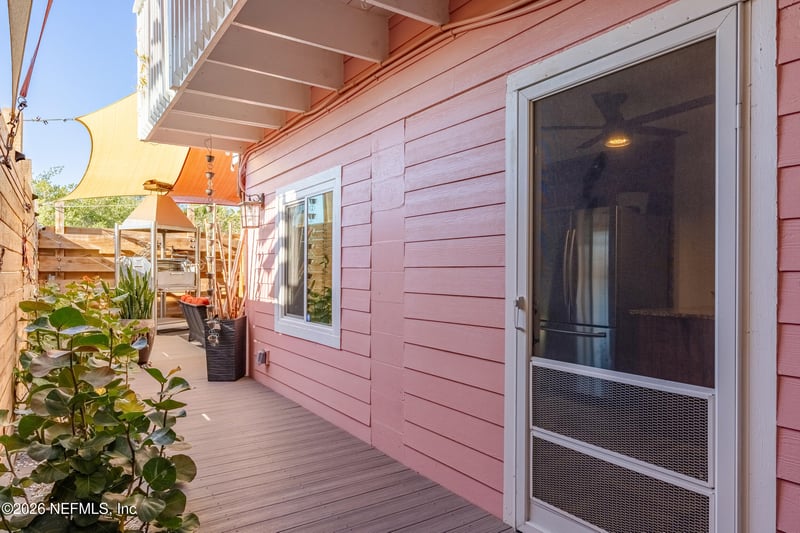 881 Catfish Ave, New Smyrna Beach, FL 32169