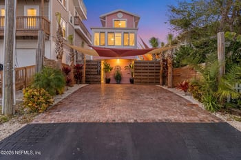 881 Catfish Ave, New Smyrna Beach, FL 32169