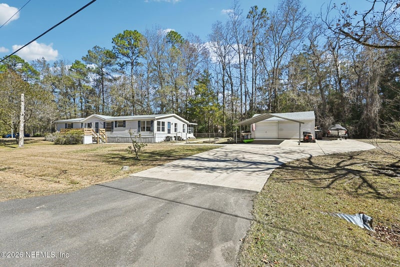 929 Naples Ln, Orange Park, FL 32065