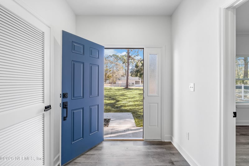 562 Hamlet Rd, Jacksonville, FL 32221