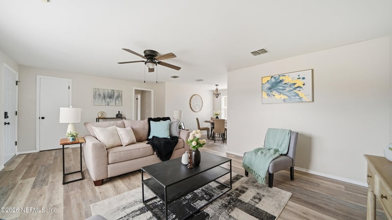 8124 Jeanwood Dr, Jacksonville, FL 32210