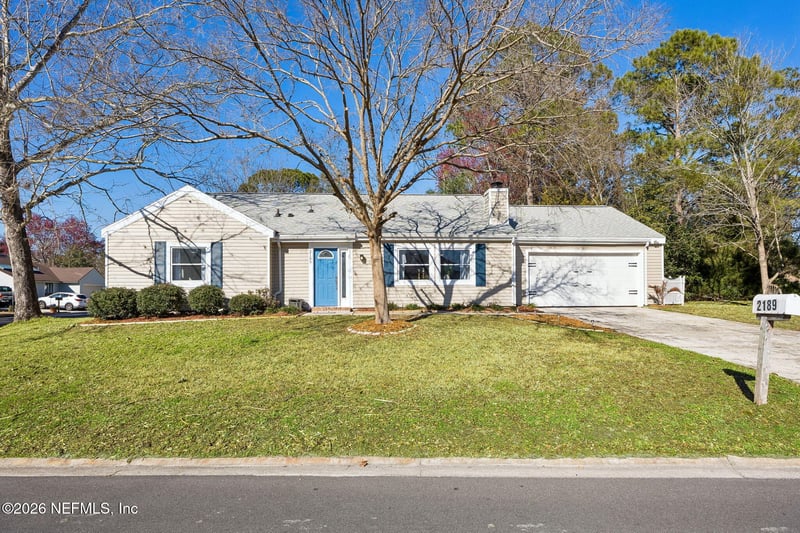 2189 The Woods Dr, Jacksonville, FL 32246
