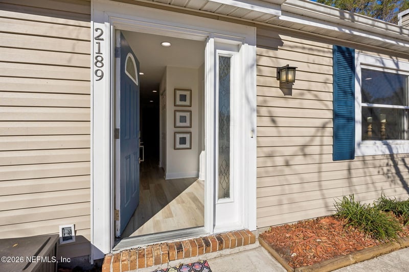 2189 The Woods Dr, Jacksonville, FL 32246
