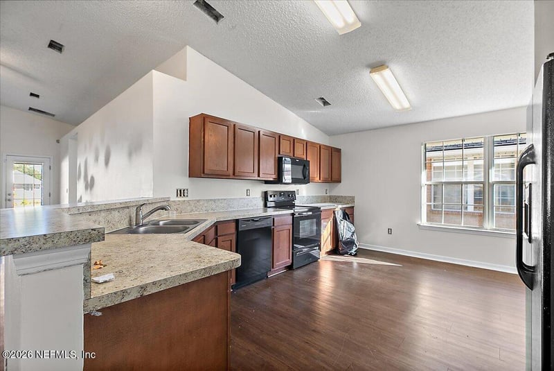 7319 Bunker Ct, Jacksonville, FL 32244