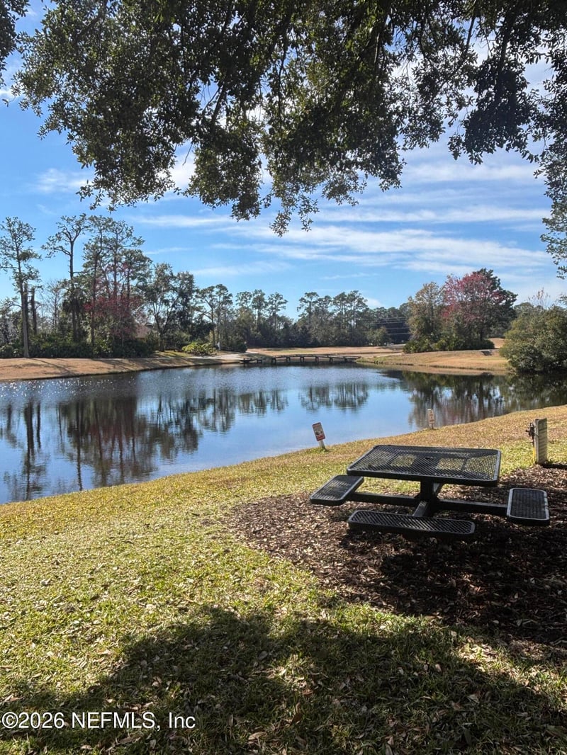 13700 Richmond Park Dr #305, Jacksonville, FL 32224