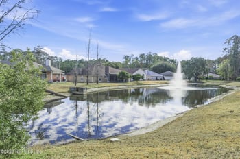 2537 Blackstone Ct, Jacksonville, FL 32221