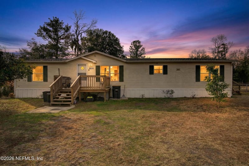 8016 Buttercup St, Jacksonville, FL 32210