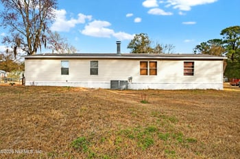 8016 Buttercup St, Jacksonville, FL 32210