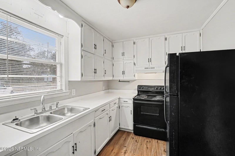 255 66th St, Jacksonville, FL 32208