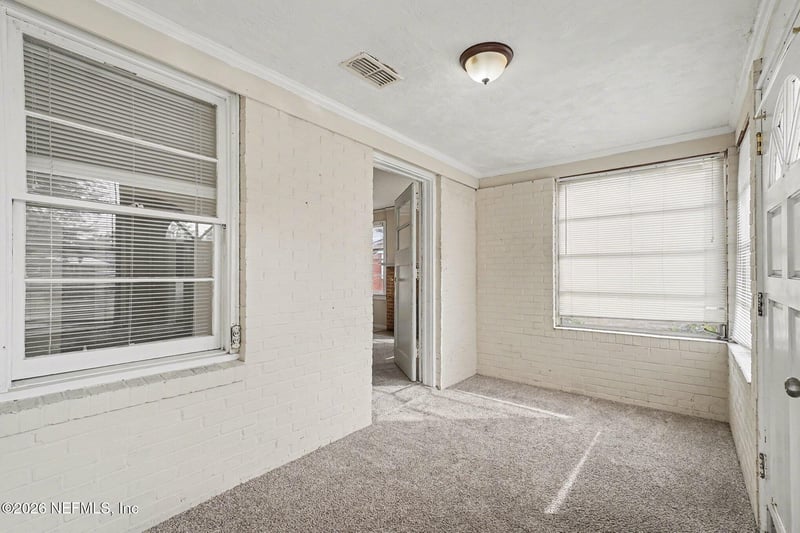 255 66th St, Jacksonville, FL 32208