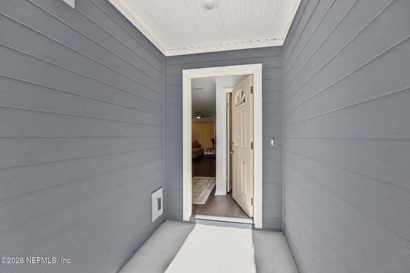 8649 Nussbaum Dr, Jacksonville, FL 32210