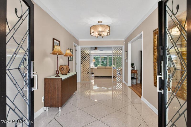 8349 Kim Rd, Jacksonville, FL 32217