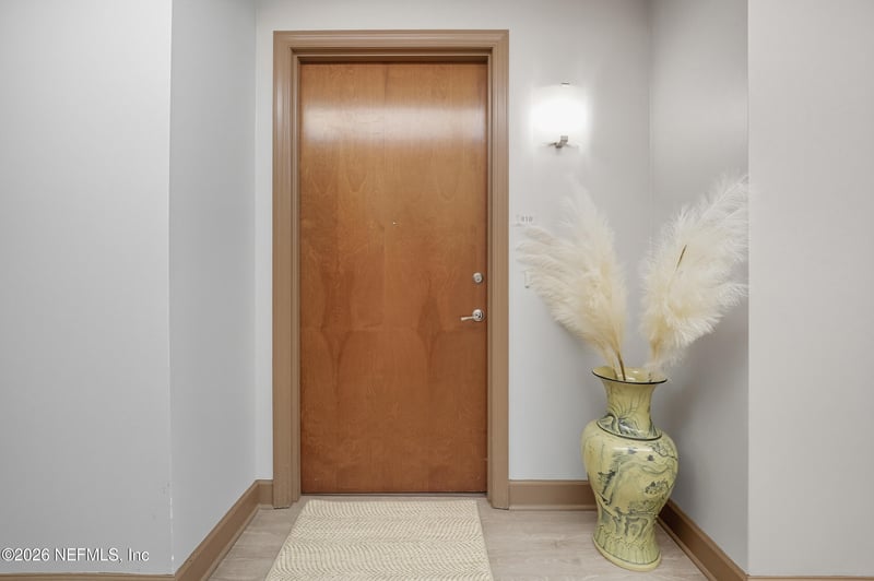 320 1st St #810, Jacksonville Beach, FL 32250