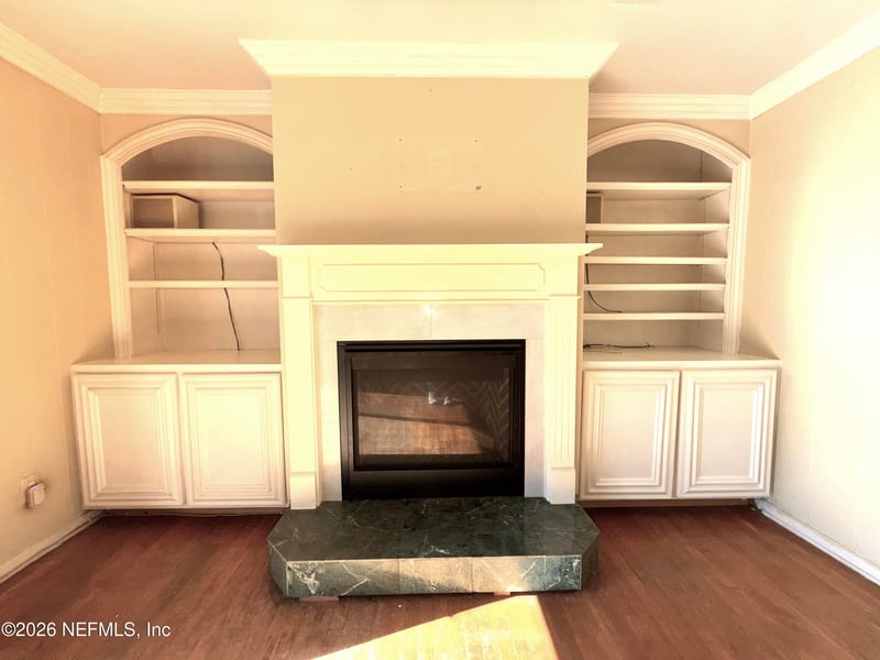 976 Townsend Blvd, Jacksonville, FL 32211