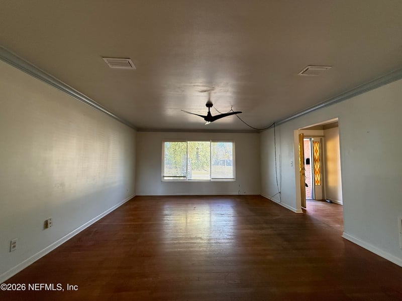 976 Townsend Blvd, Jacksonville, FL 32211