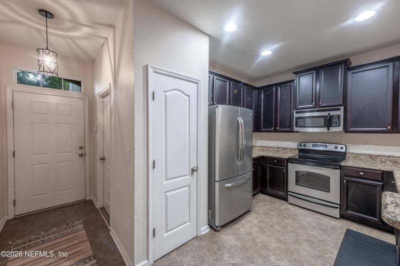 12252 Black Walnut Ct, Jacksonville, FL 32226