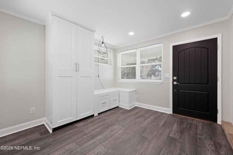 1873 Stanford Rd, Jacksonville, FL 32207