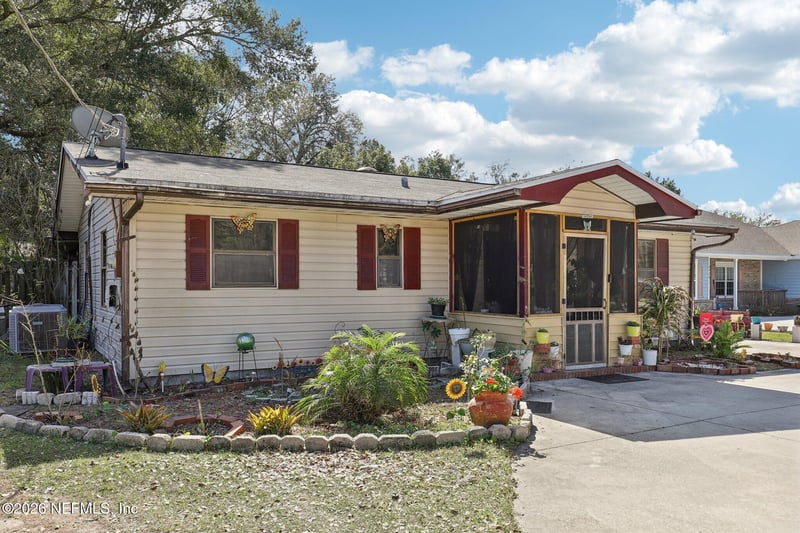 2127 Diana Dr, Palatka, FL 32177