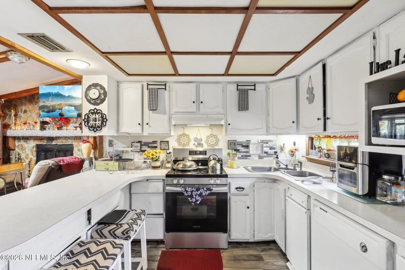 2127 Diana Dr, Palatka, FL 32177