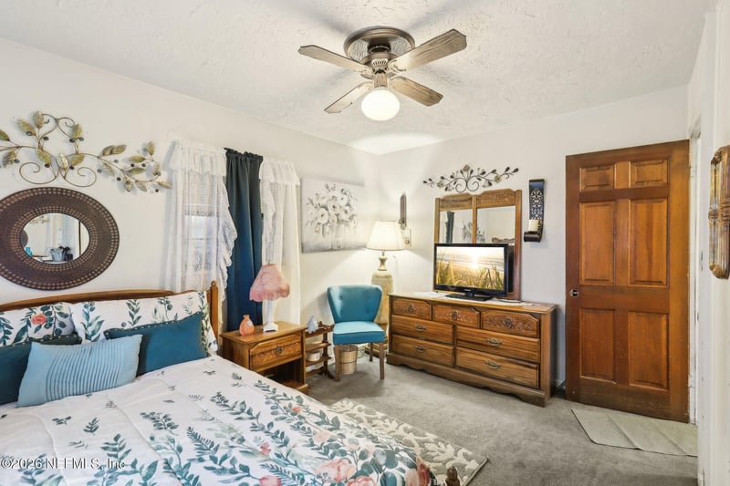 2127 Diana Dr, Palatka, FL 32177