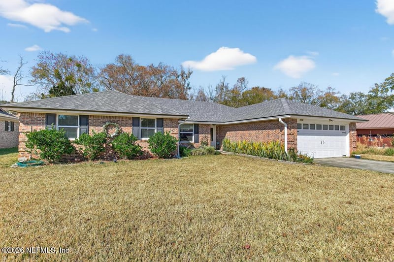 8730 Osprey Ln, Jacksonville, FL 32217