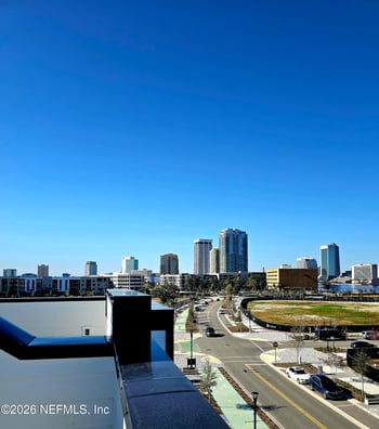 2016 Prudential Dr, Jacksonville, FL 32207