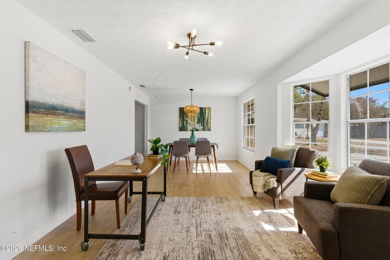 4801 Black Pine Ct, Jacksonville, FL 32210