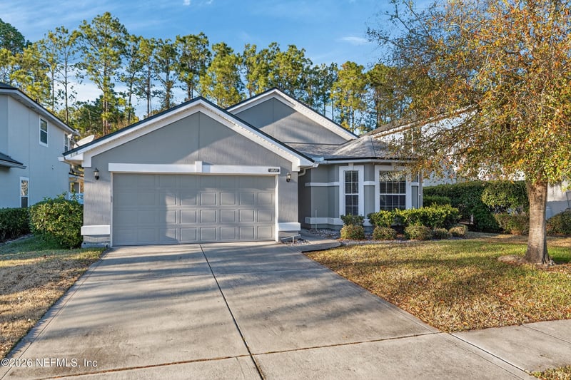 172 Thornloe Dr, St Johns, FL 32259