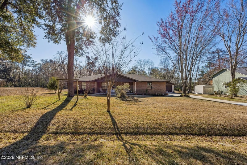 6048 Woodelm Dr, Jacksonville, FL 32218