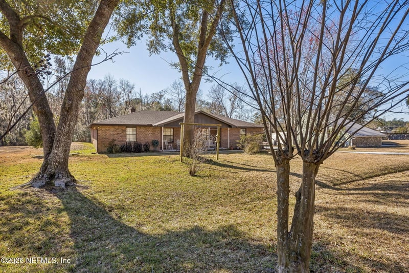 6048 Woodelm Dr, Jacksonville, FL 32218