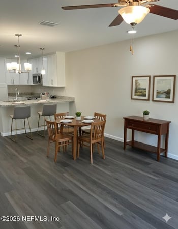 2783 Larsen Rd, Jacksonville, FL 32207