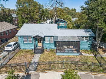 2545 Myra St, Jacksonville, FL 32204