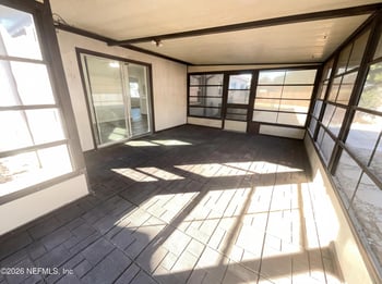 6065 Caprice Dr, Jacksonville, FL 32244