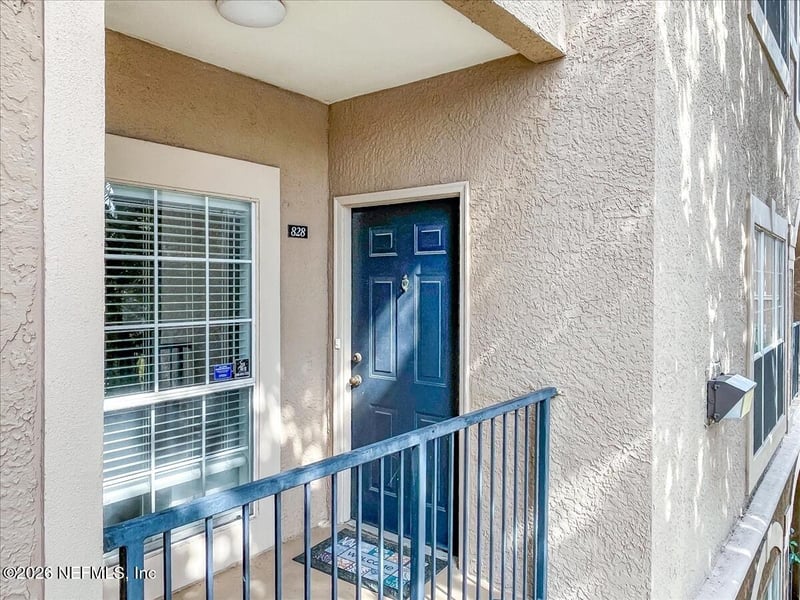 10961 Burnt Mill Rd #828, Jacksonville, FL 32256