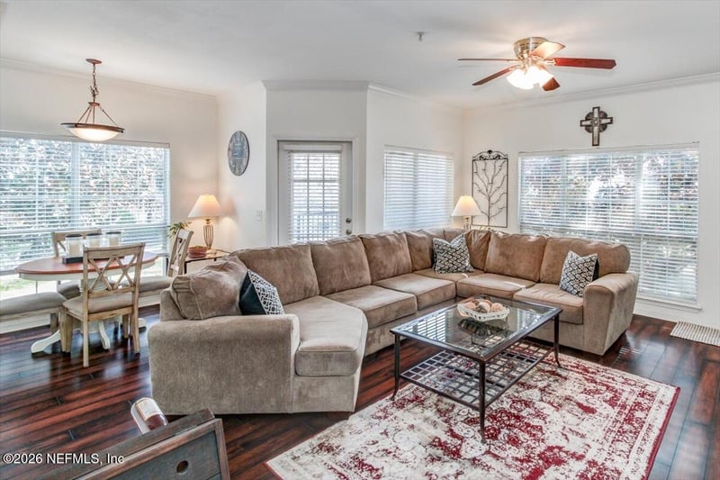 10961 Burnt Mill Rd #828, Jacksonville, FL 32256