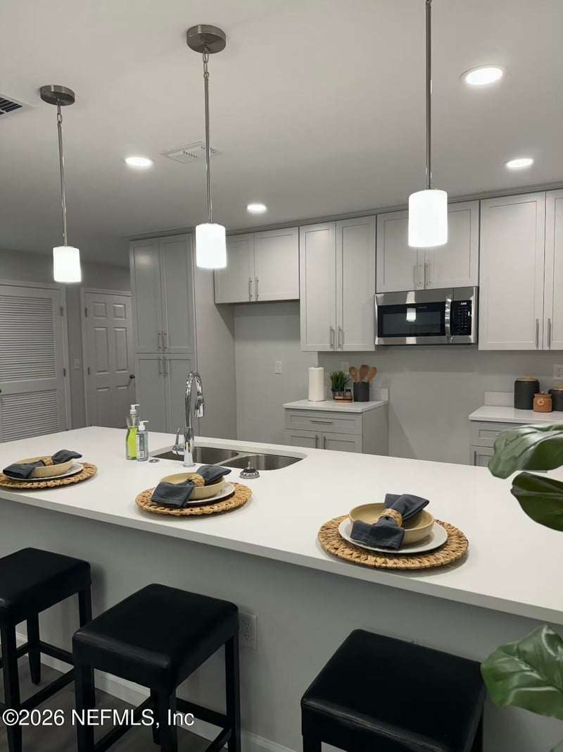 1253 Jewelstone Ln, Jacksonville, FL 32221