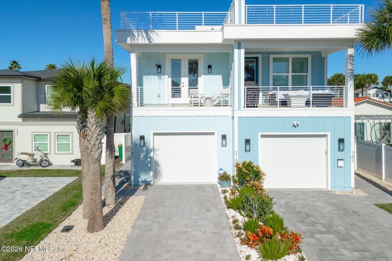 215 19th Ave #B, Jacksonville Beach, FL 32250