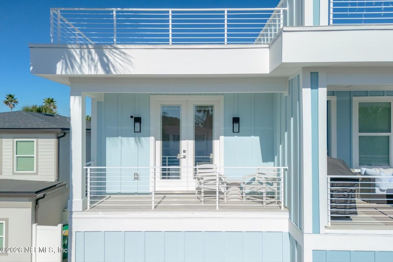 215 19th Ave #B, Jacksonville Beach, FL 32250