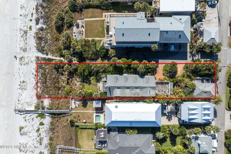 211 Beach Ave, Atlantic Beach, FL 32233