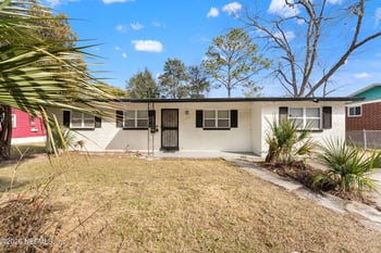 5017 Dostie Dr, Jacksonville, FL 32209