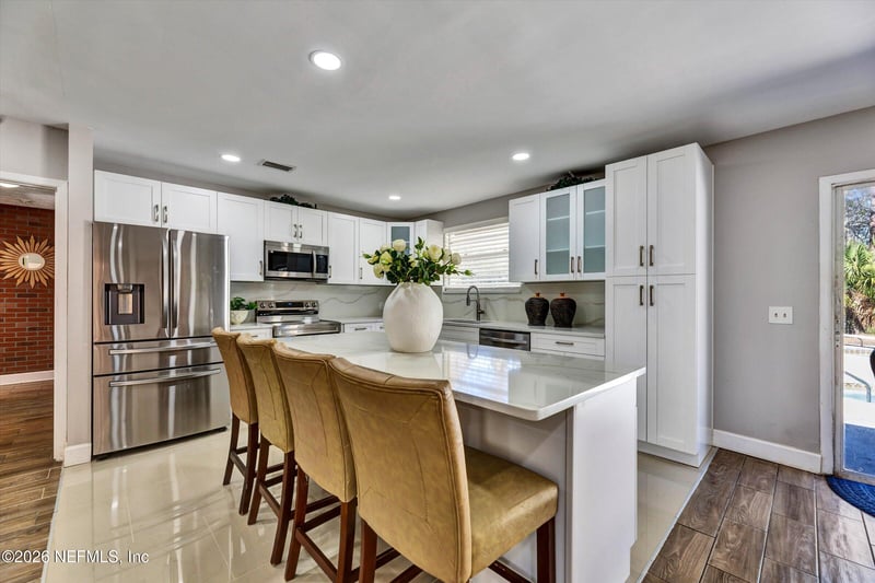 7569 Park City Dr, Jacksonville, FL 32244