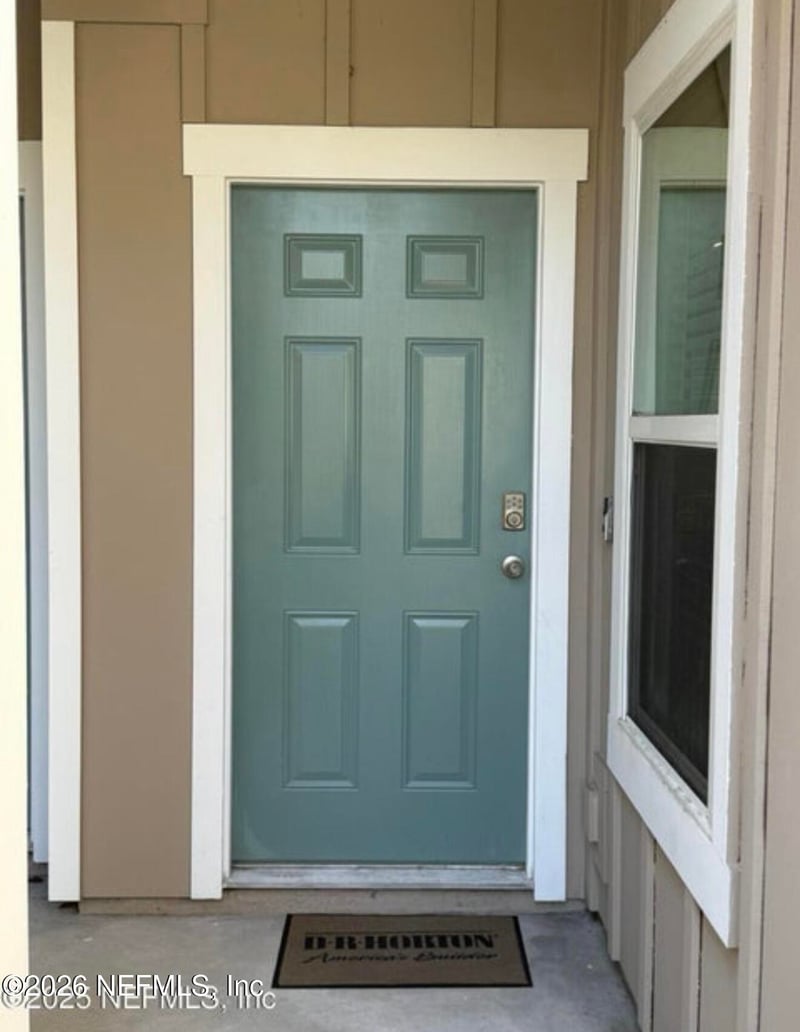 232 Aralia Ln, Jacksonville, FL 32216