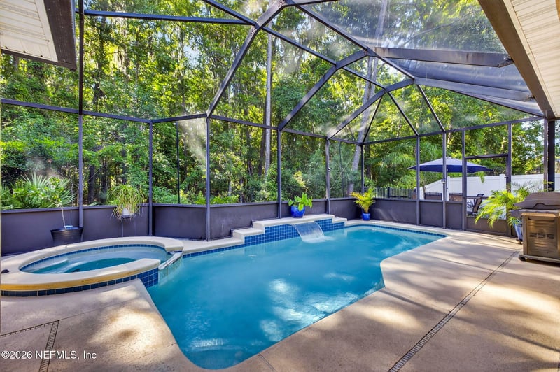 8523 Hampton Landing Dr, Jacksonville, FL 32256