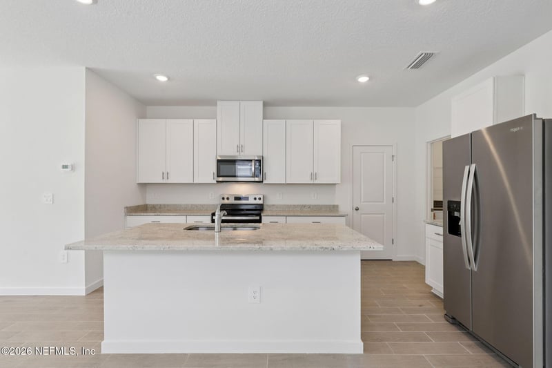 9711 Cypress Meadows Rd, Jacksonville, FL 32219