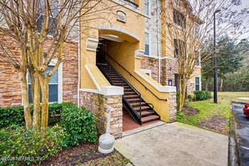 8539 Gate Pw #121, Jacksonville, FL 32216