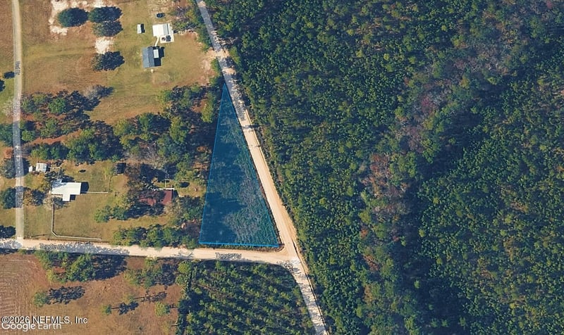 24454 Tuggle Rd, Hilliard, FL 32046