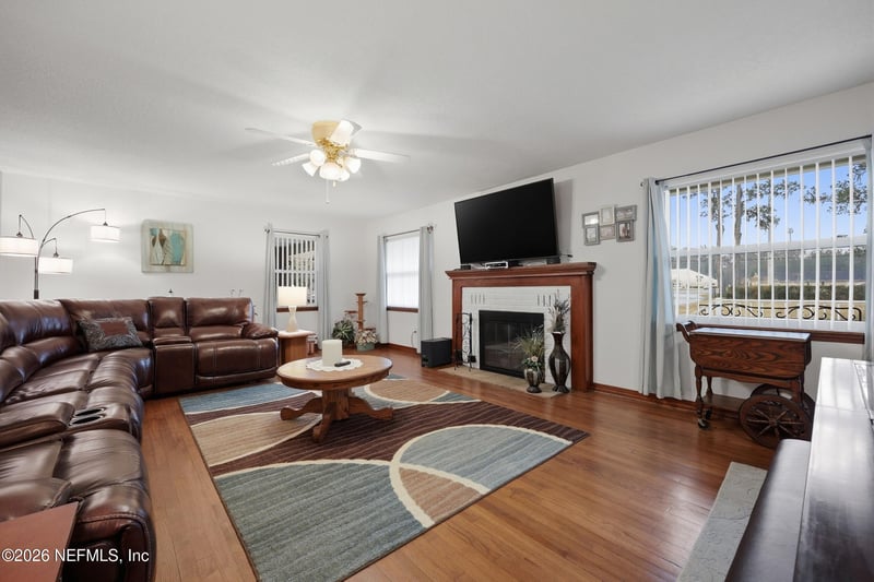 689 S Highway17, San Mateo, FL 32187