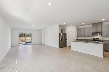 7774 Cahill Ln, Jacksonville, FL 32219