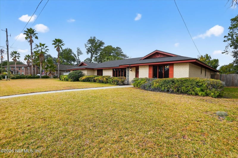 4219 La Losa Dr, Jacksonville, FL 32217