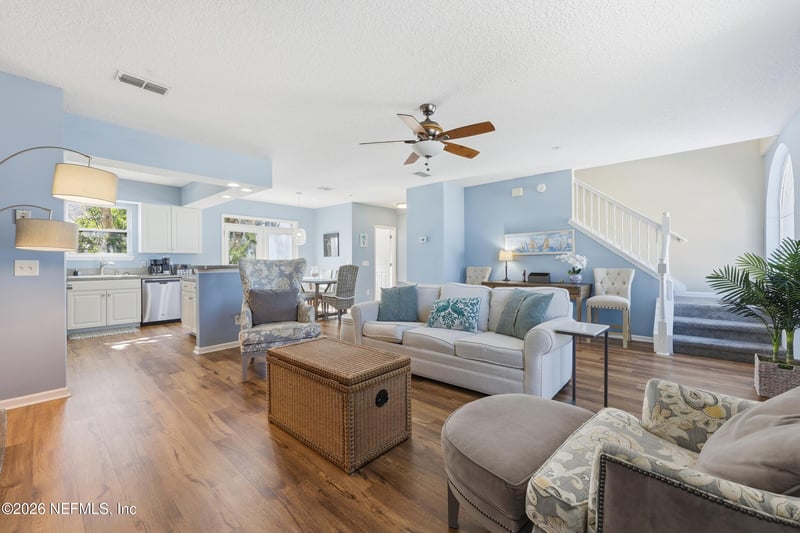 404 9th Ave, Jacksonville Beach, FL 32250